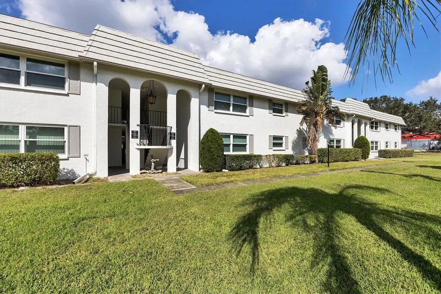 5800 HOLLYWOOD BLVD #312, Sarasota, FL 34231