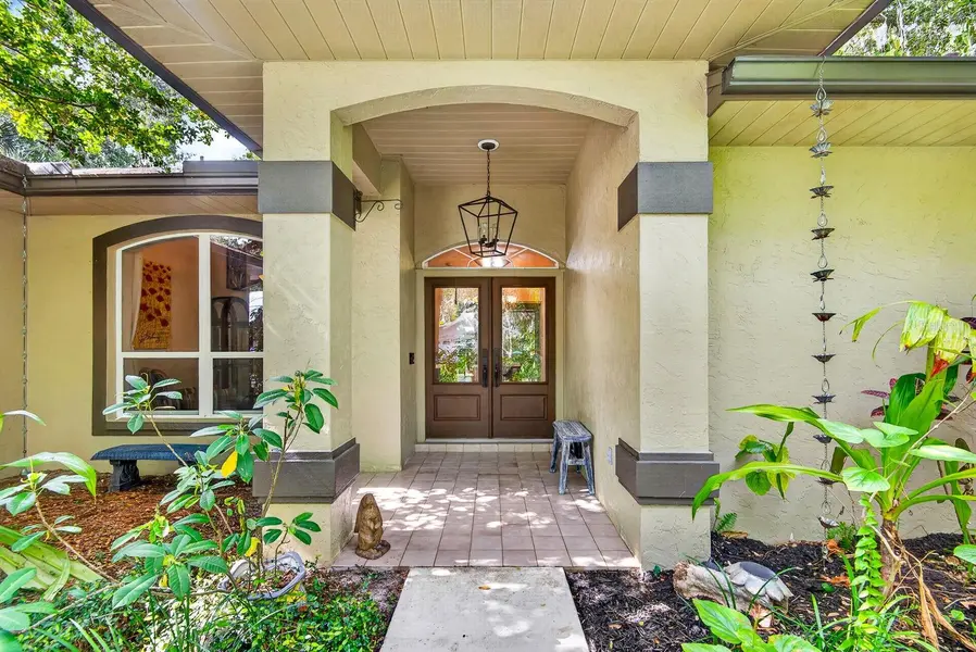 2073 MISTY SUNRISE TRL, Sarasota, FL 34240