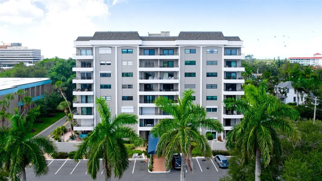 1400 1ST AVE W #206, Bradenton, FL 34205
