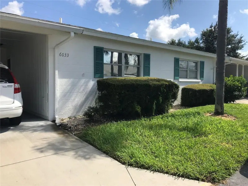 6033 CORAL WAY #5, Bradenton, FL 34207