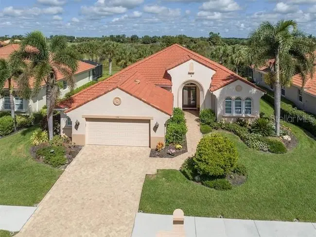 194 MONTELLUNA DR, North Venice, FL 34275
