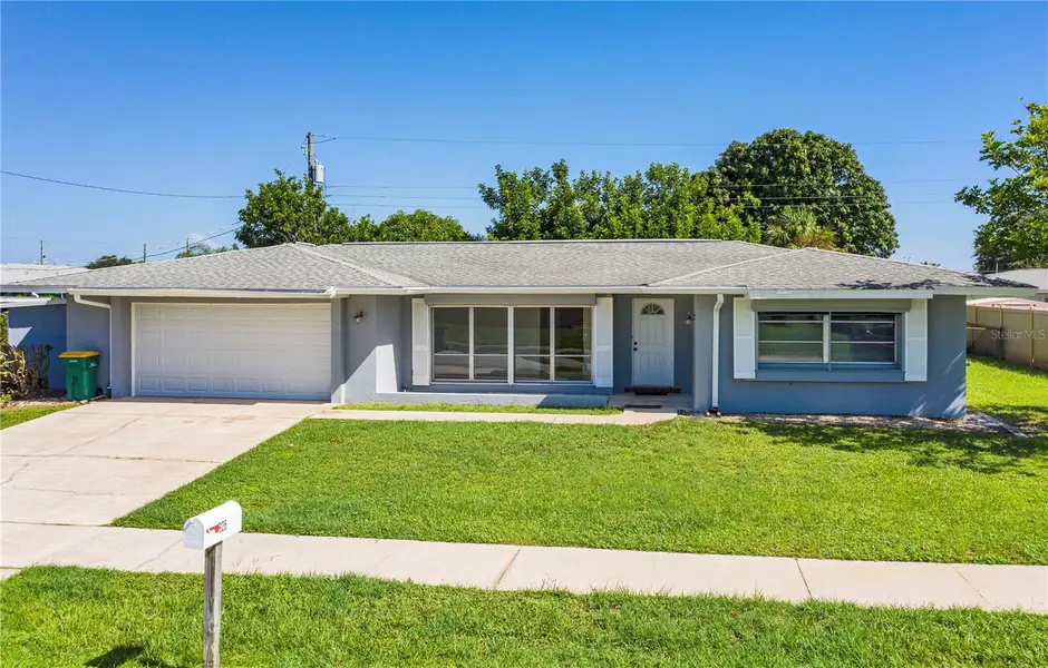 326 WHERLEY AVE SE, Port Charlotte, FL 33952