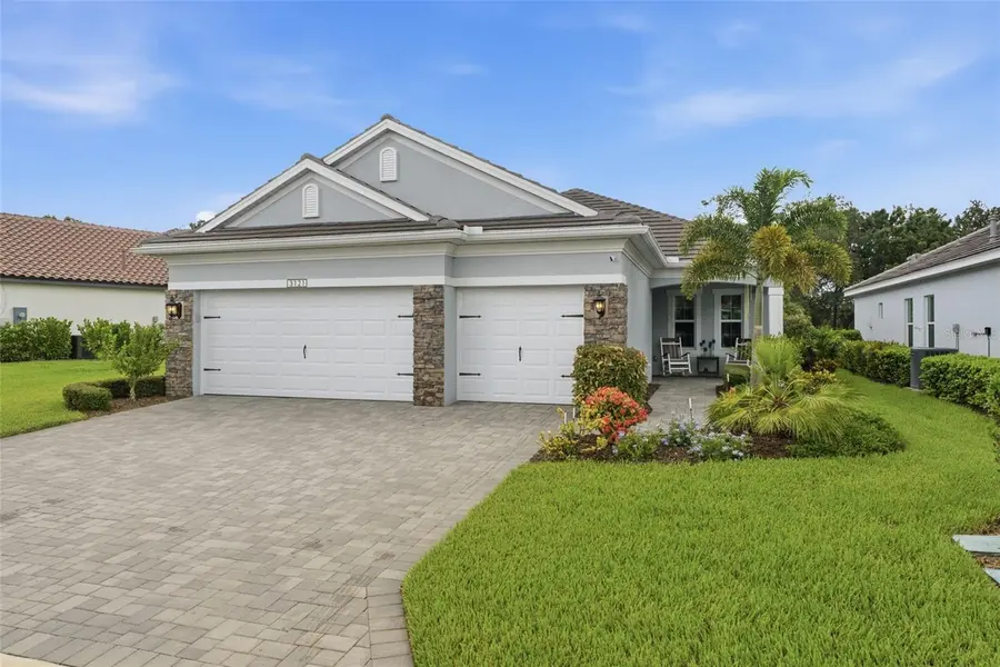 3121 HERITAGE PINES DR, Fort Myers, FL 33905