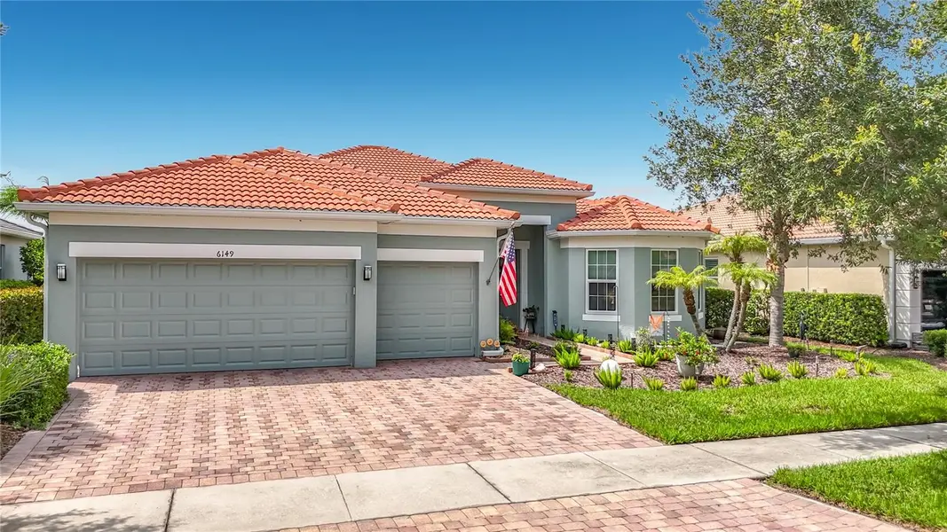 6149 ABACO DR, Sarasota, FL 34238