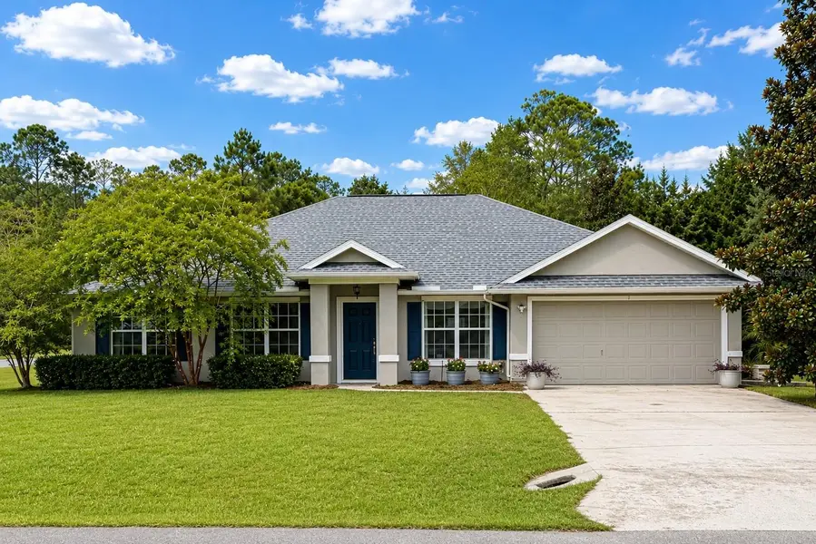 1 SLEEPING BEAUTY PL, Palm Coast, FL 32164