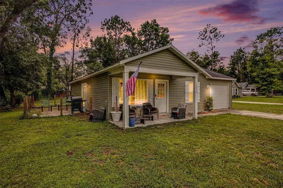 17050 SE 60TH ST, Ocklawaha, FL 32179