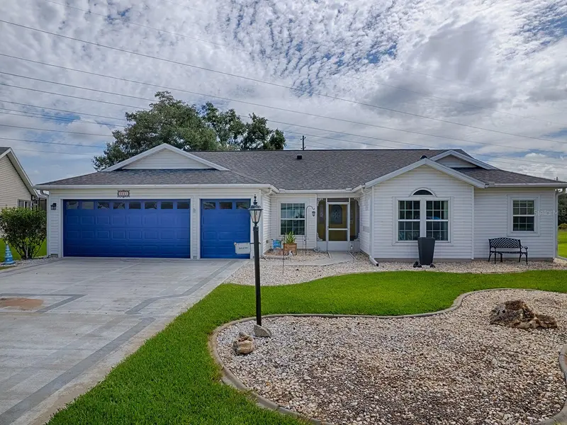 3851 MANOR OAKS CT, Leesburg, FL 34748