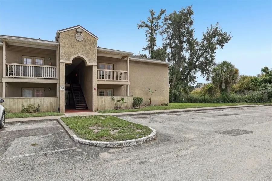305 WYMORE RD #208, Altamonte Springs, FL 32714