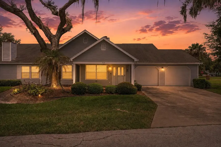 925 BEVERLY HARBORS DR, Leesburg, FL 34748