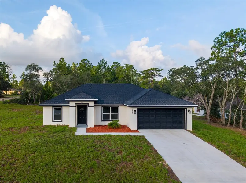 2902 W EDISON PL, Dunnellon, FL 34433