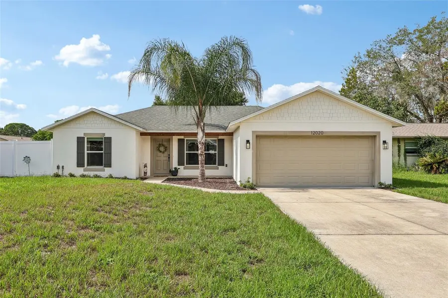 12020 VIRGINIA DR, Leesburg, FL 34788