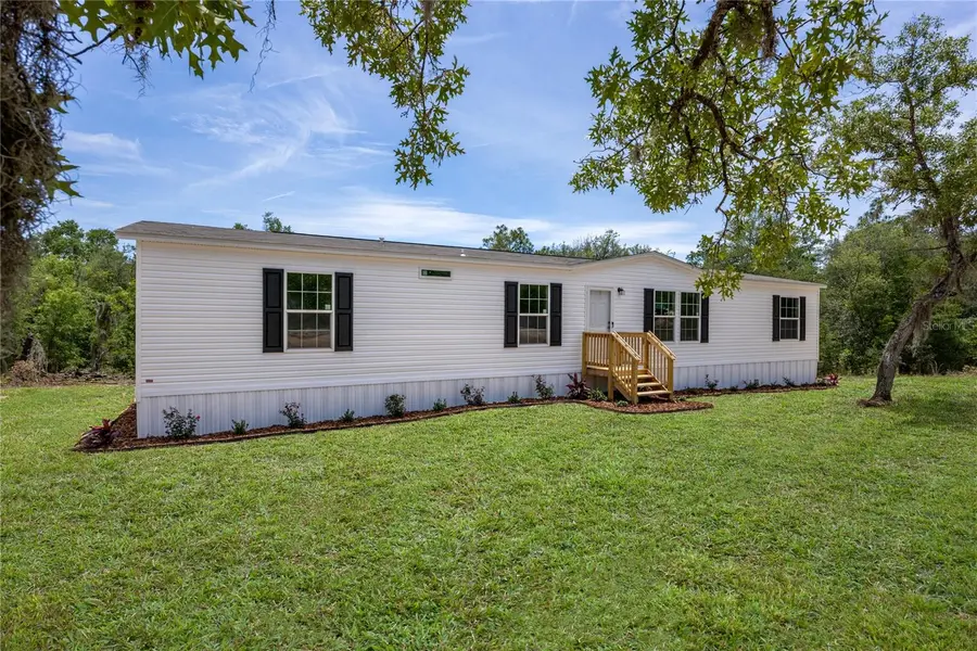 119 LONDON AVE, Interlachen, FL 32148