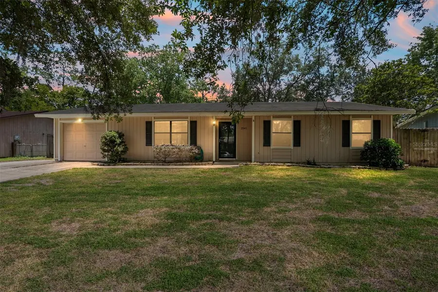 2541 NW 52ND PL, Gainesville, FL 32605