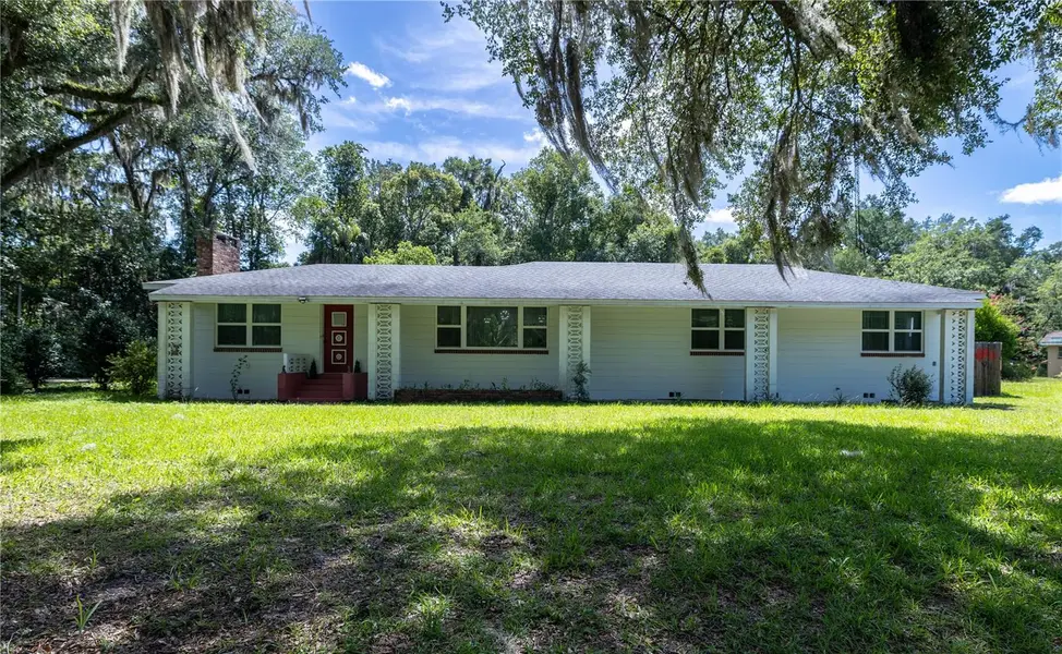298 N COURT ST, Bronson, FL 32621