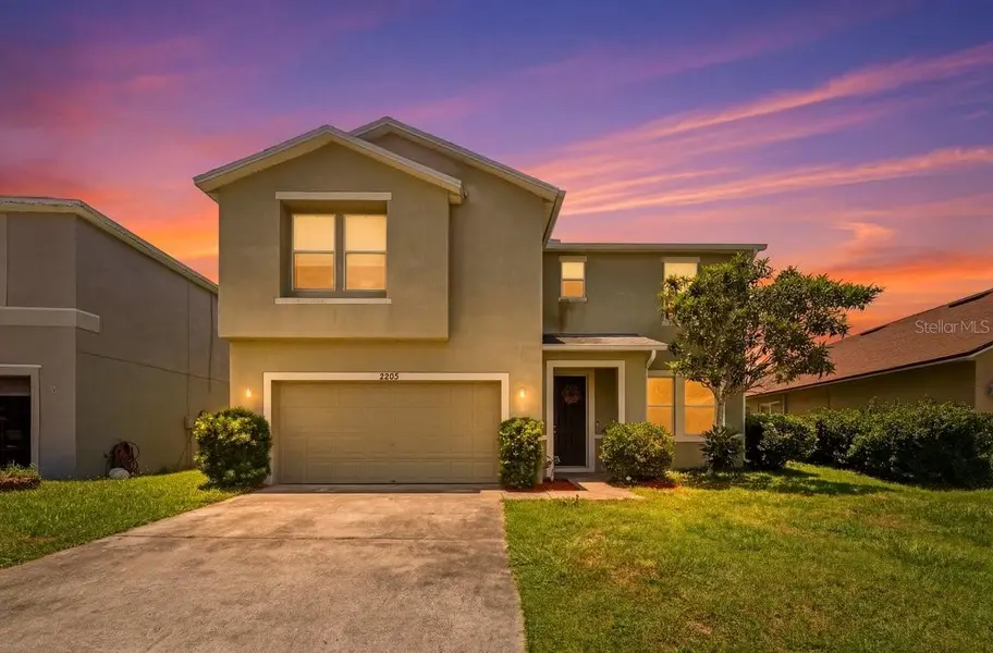 2203 BLACKWOOD DR, Mulberry, FL 33860