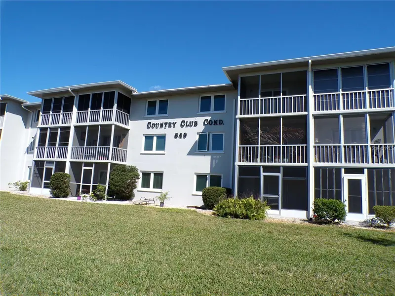 649 S TAMIAMI TRL S #304, Venice, FL 34285