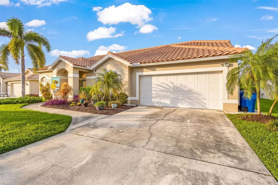 12808 VISTA PINE CIR, Fort Myers, FL 33913