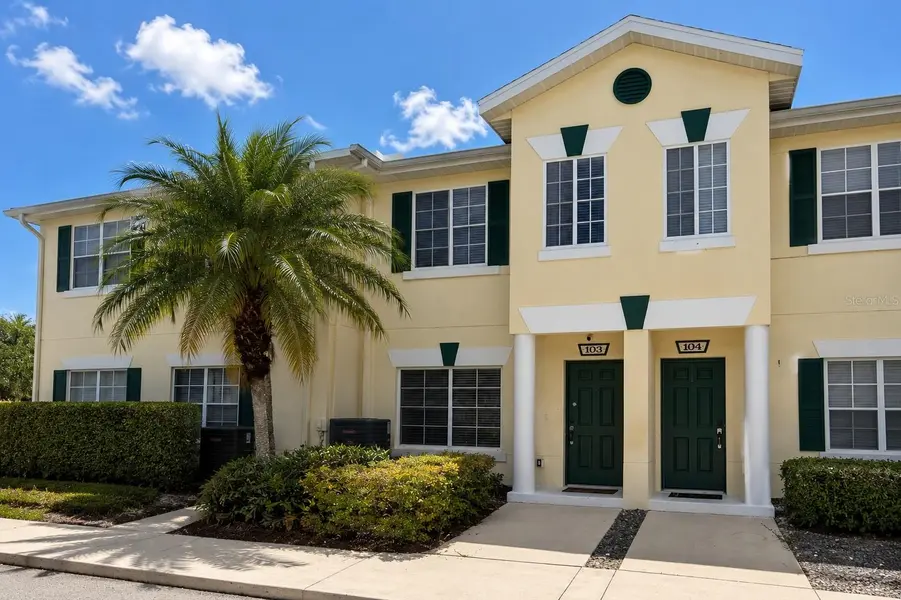 215 CAPE HARBOUR LOOP #103, Bradenton, FL 34212