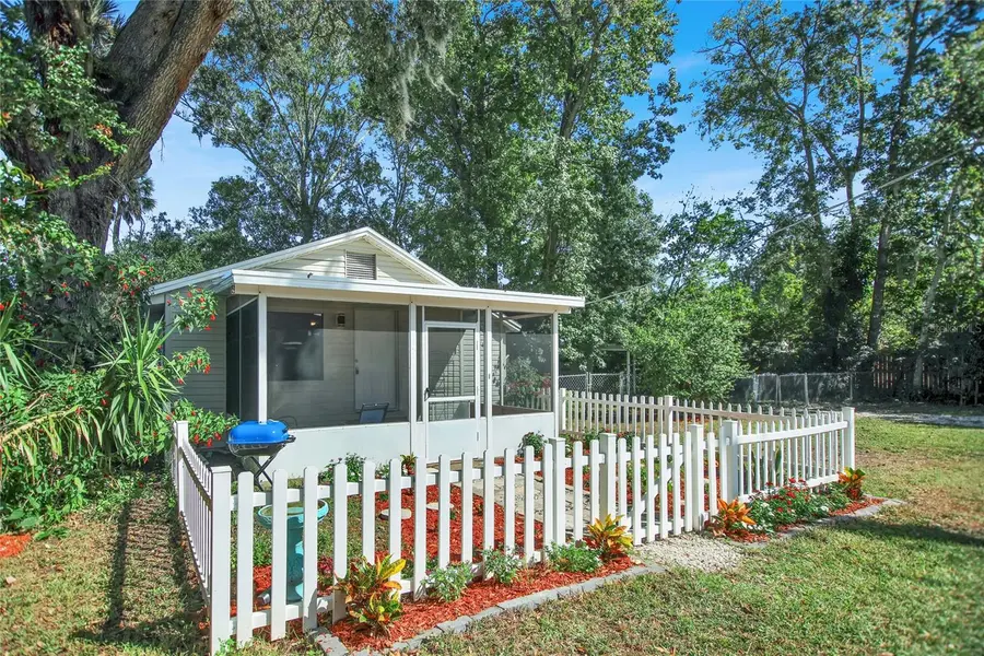 847 JASMINE AVE, Holly Hill, FL 32117