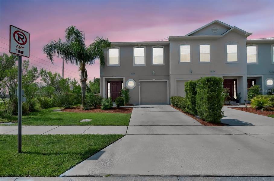 2900 CLARABELLE CT, Kissimmee, FL 34743
