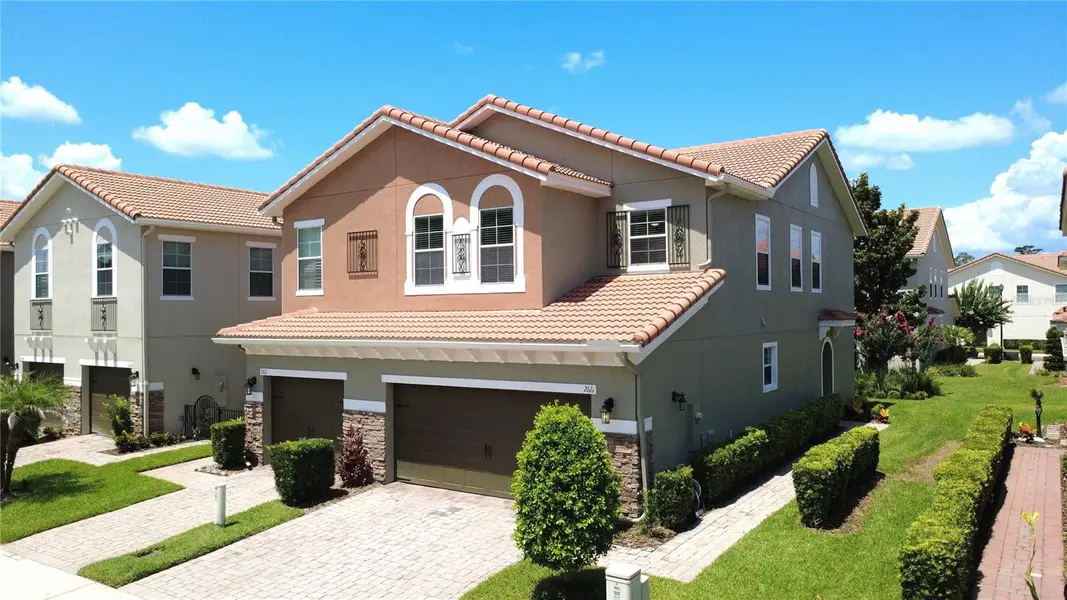 266 TERRACINA DR, Sanford, FL 32771