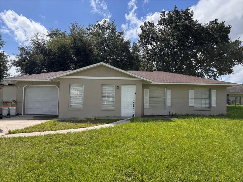 602 MCKINLEY CT, Kissimmee, FL 34758