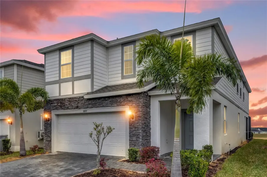 1897 SUMMER DR, Davenport, FL 33897