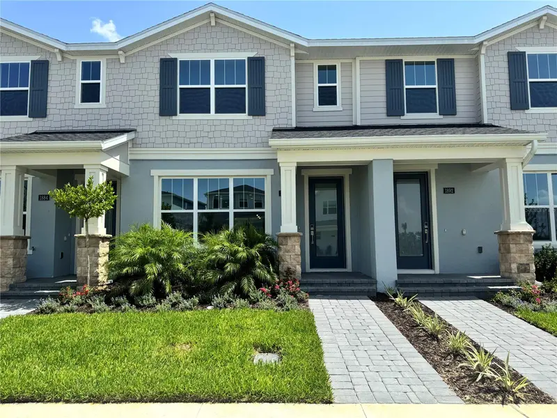 1888 CROWNCREST DR, Apopka, FL 32703