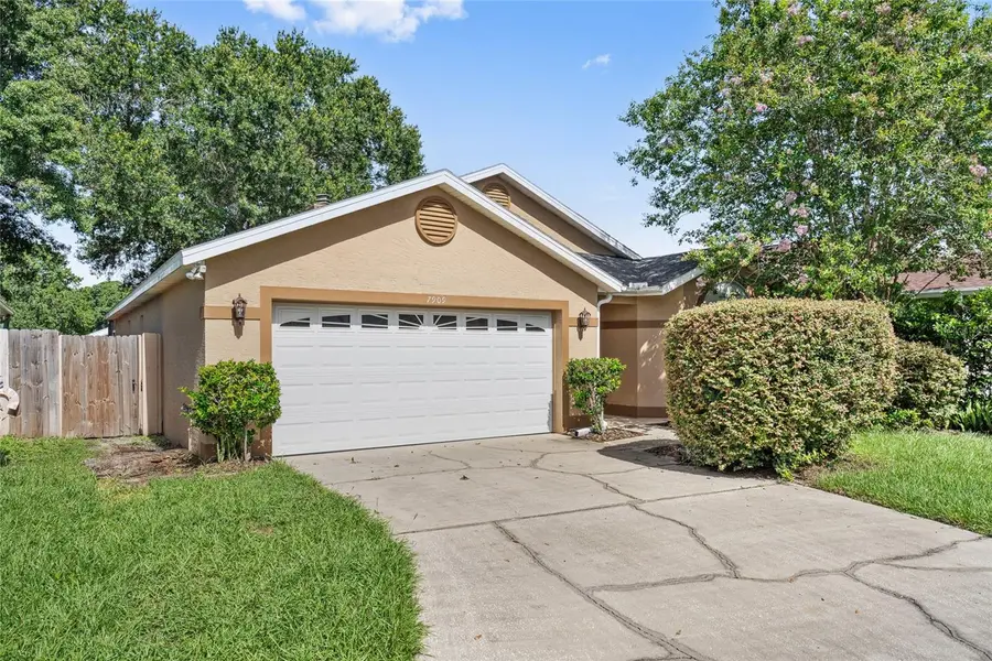 7909 WALDORF CT, Orlando, FL 32817