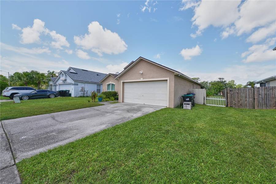 2486 ISLAND CLUB WAY, Orlando, FL 32822
