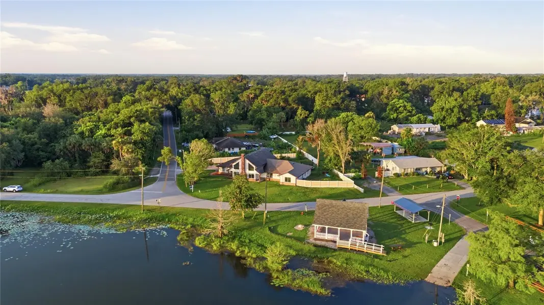 212 PLEASANT ST, Lake Helen, FL 32744