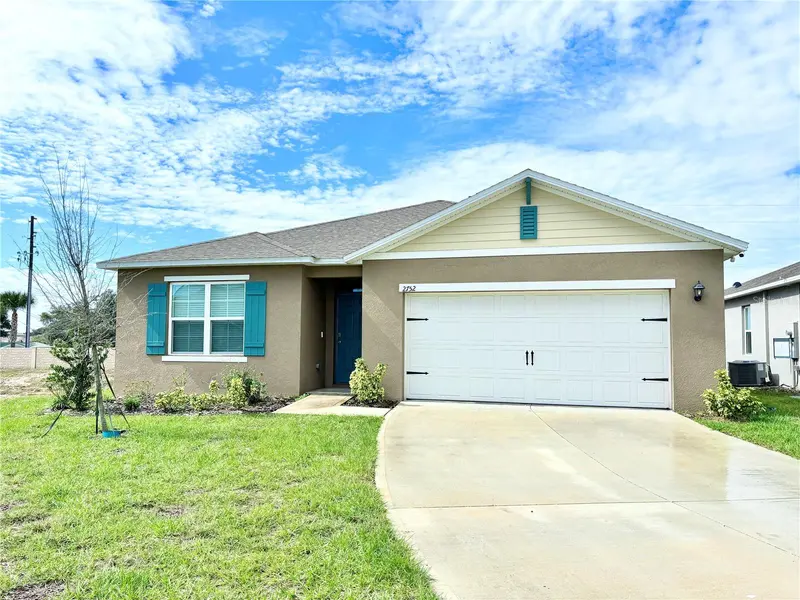 2752 GENTLE RAIN DR, Davenport, FL 33837