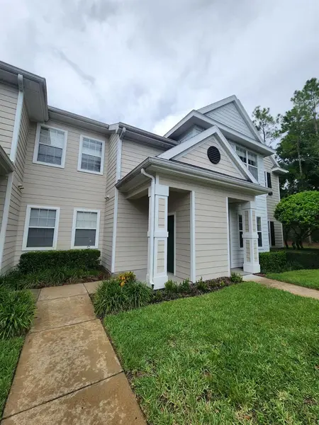 142 SOUTHERN PECAN CIR #204, Winter Garden, FL 34787