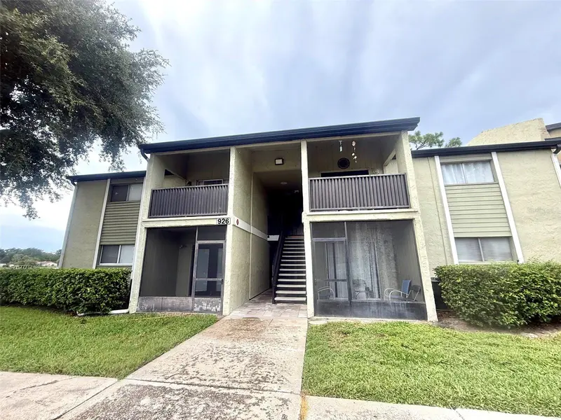926 LAKE DESTINY RD #F, Altamonte Springs, FL 32714