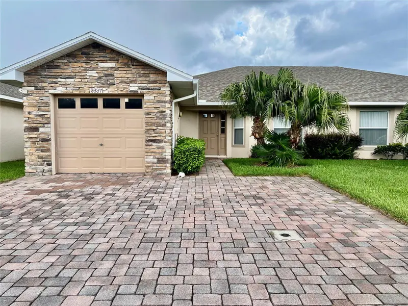 2637 SHELBY RUTH PL, St Cloud, FL 34769
