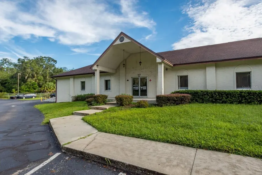 5431 E SILVER SPRINGS BLVD #C, Silver Springs, FL 34488