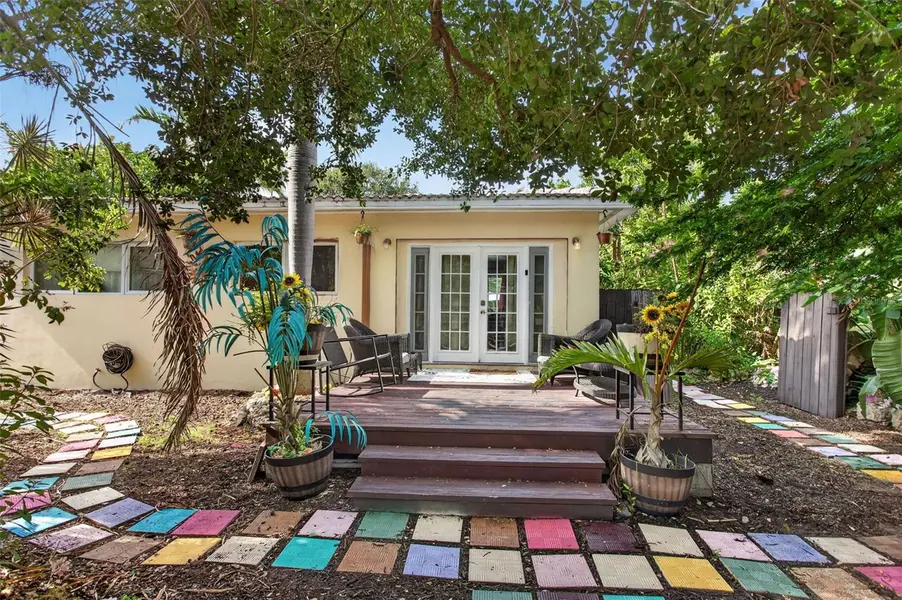 732 NW 18TH ST, Fort Lauderdale, FL 33311