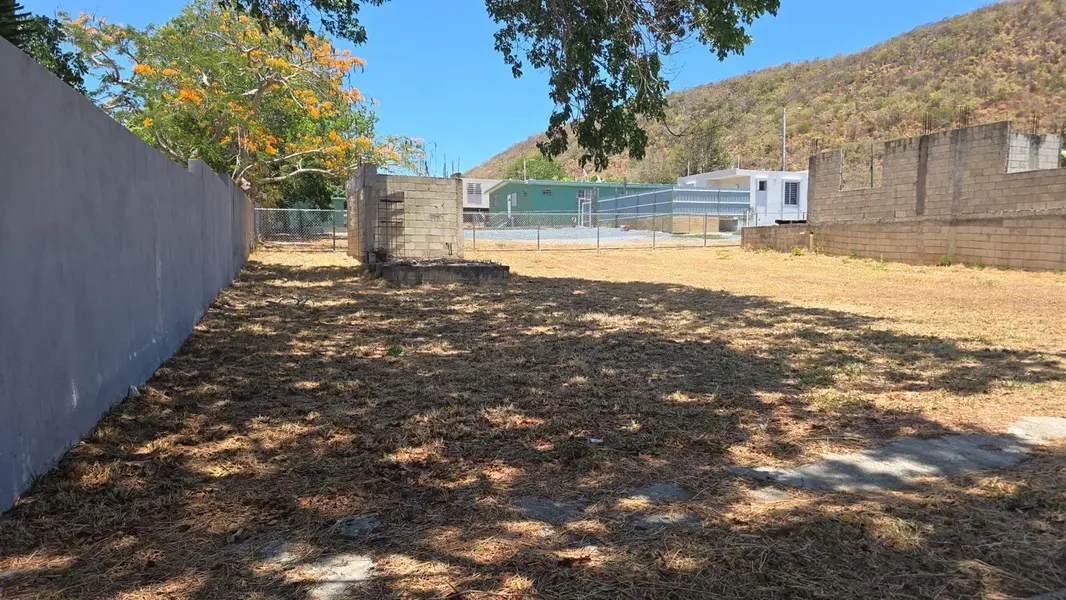 Extensión Baco #6 BARRIO MONTALVA, ENSENADA, GUÁNICA, Ensenada, PR 00647