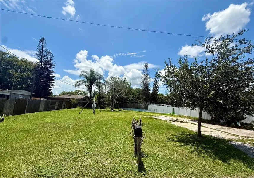 1640 GROUPER ST, St Cloud, FL 34771