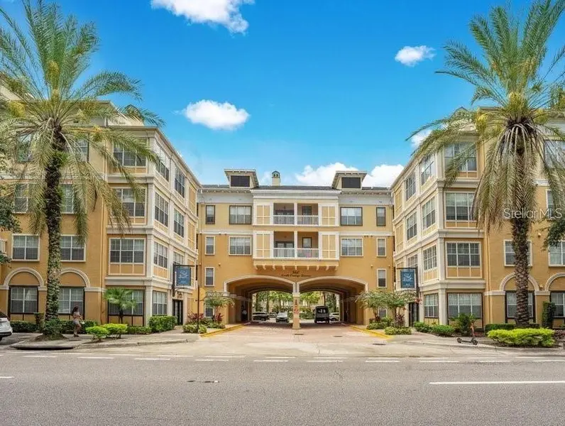 860 N ORANGE AVE #145, Orlando, FL 32801