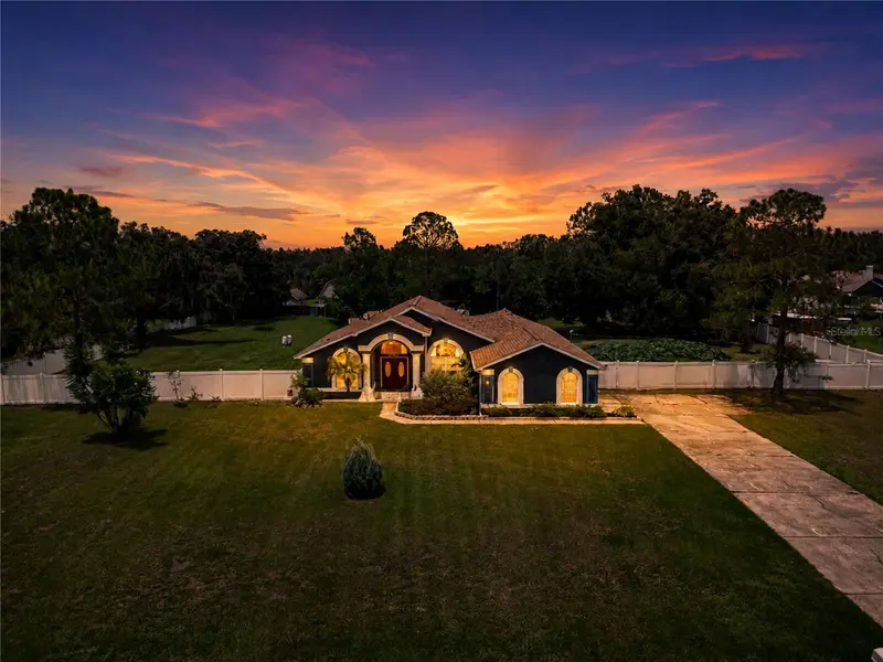 31439 STIRRUP LN, Wesley Chapel, FL 33543