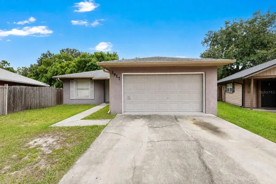 3917 NATCHEZ TRACE DR, St Cloud, FL 34769