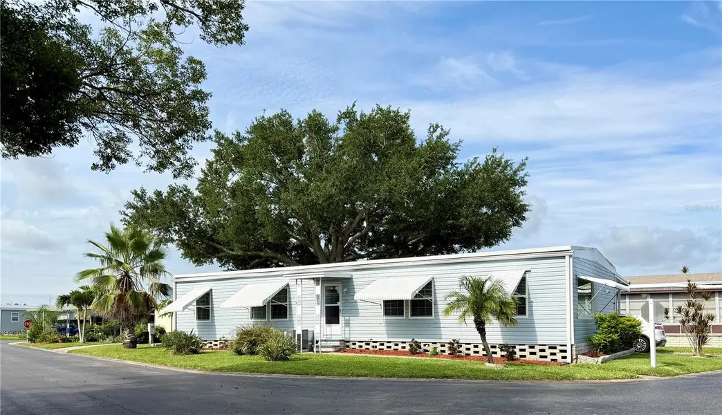 9790 66TH ST N #100, Pinellas Park, FL 33782