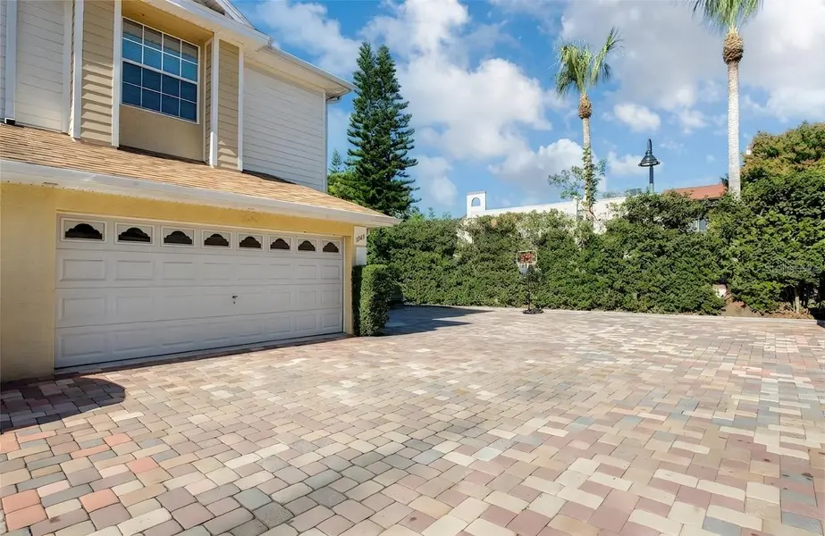 2982 ESTANCIA PL, Clearwater, FL 33761
