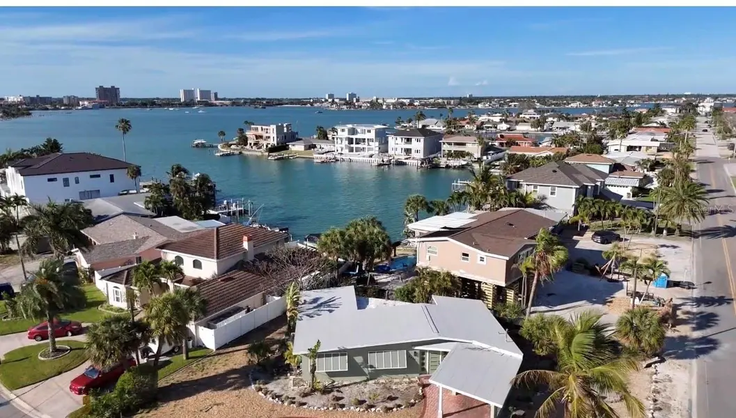 6407 1ST PALM PT, St Pete Beach, FL 33706