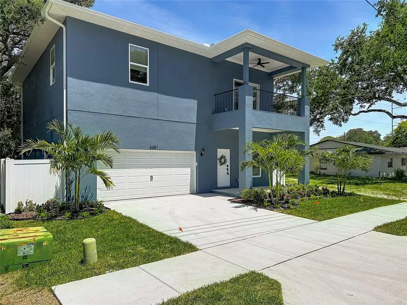 6481 28TH ST N, St Petersburg, FL 33702