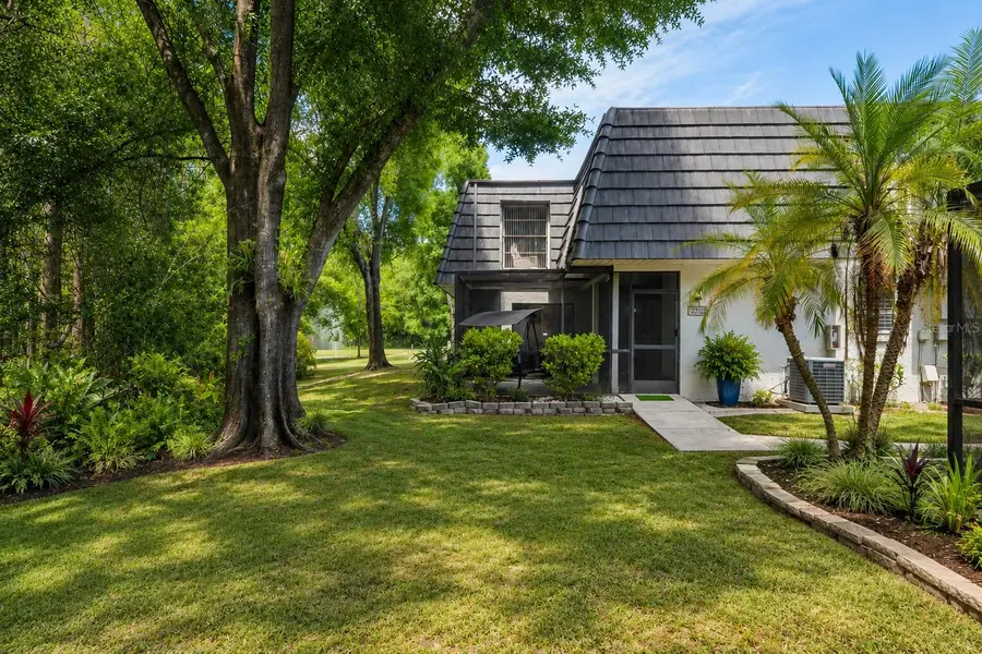 12742 WOOD TRAIL BLVD BLVD, Tampa, FL 33625