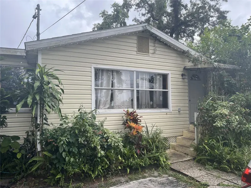 1127 AUBURN ST, Clearwater, FL 33756
