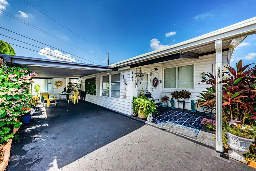 4187 72ND ST N #32, St Petersburg, FL 33709
