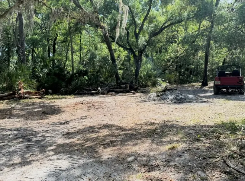 901 SHOALS LANDING DR, Brandon, FL 33511
